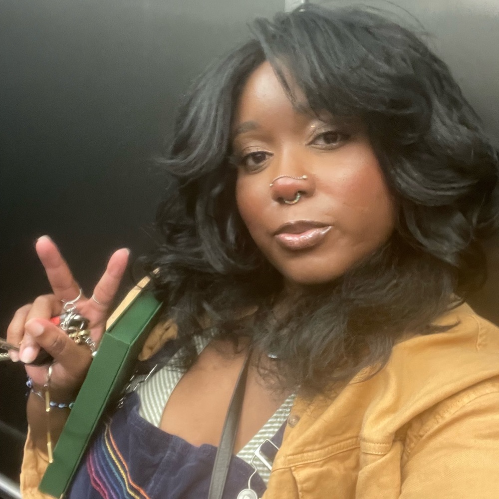 Meet your Posher, Lauren